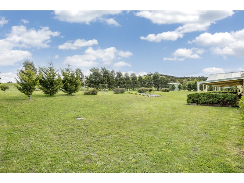 55 Connor Court, Ballan VIC 3342