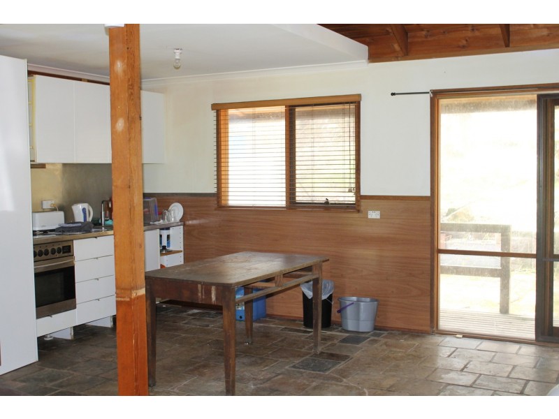 17 Pine Court, Dales Creek VIC 3341