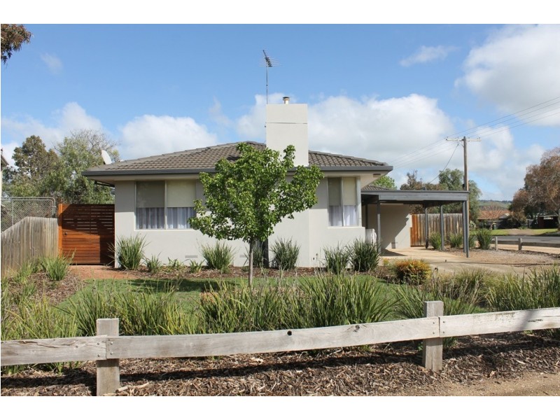 37 Fitzroy Street, Bacchus Marsh VIC 3340