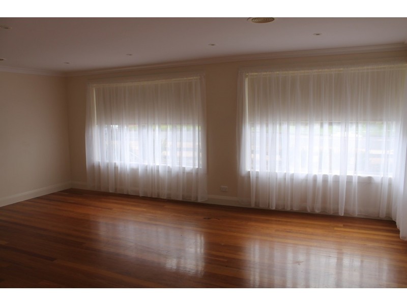 37 Fitzroy Street, Bacchus Marsh VIC 3340