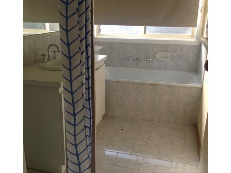 62 Halletts Way, Bacchus Marsh VIC 3340