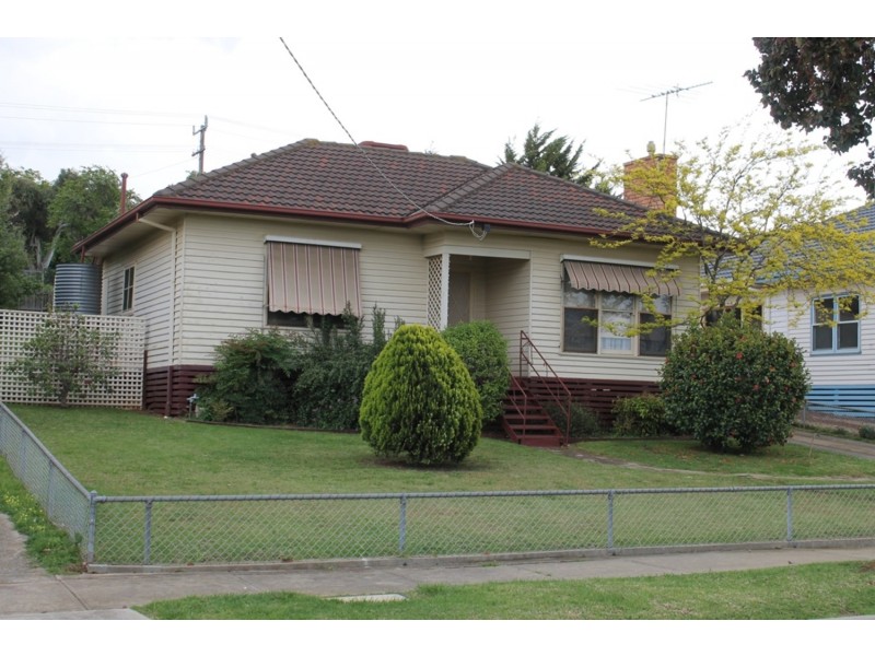 13 Queens Crescent, Bacchus Marsh VIC 3340