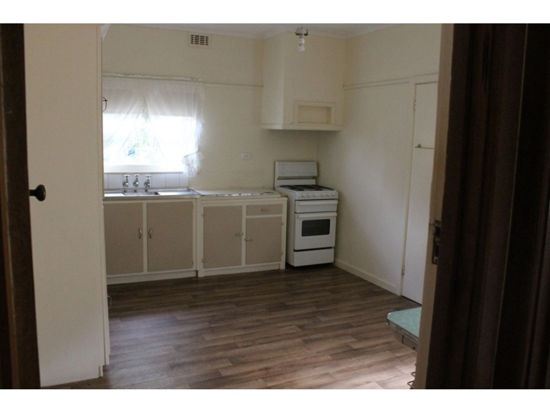 13 Queens Crescent, Bacchus Marsh VIC 3340