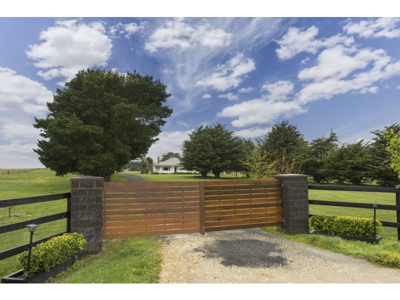 149 Gearys Lane, Ballan VIC 3342