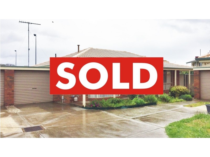 4/8 Simpson Street, Bacchus Marsh VIC 3340