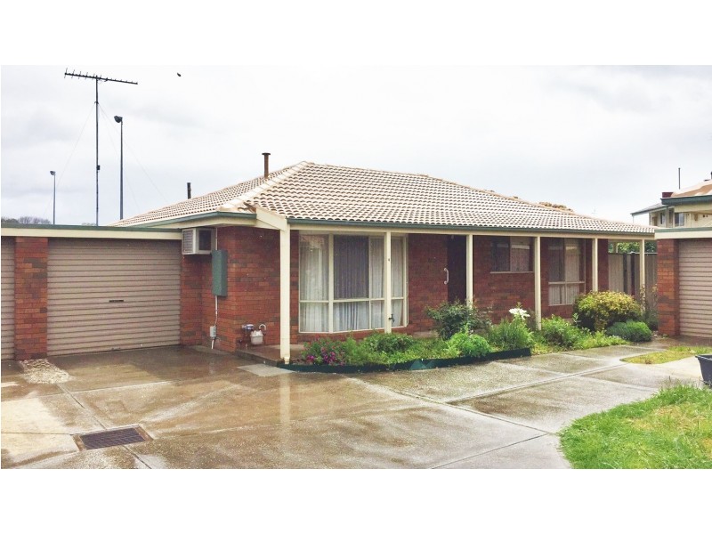 4/8 Simpson Street, Bacchus Marsh VIC 3340