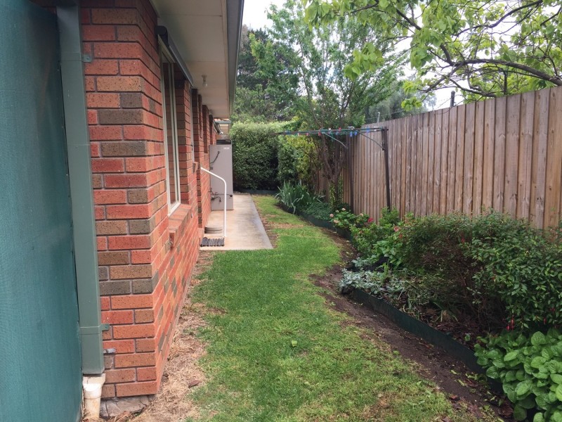 4/8 Simpson Street, Bacchus Marsh VIC 3340