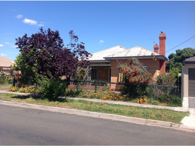 1 Manor Street, Bacchus Marsh VIC 3340
