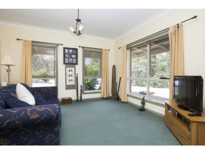 518 Myrniong-Korobeit Road, Greendale VIC 3341