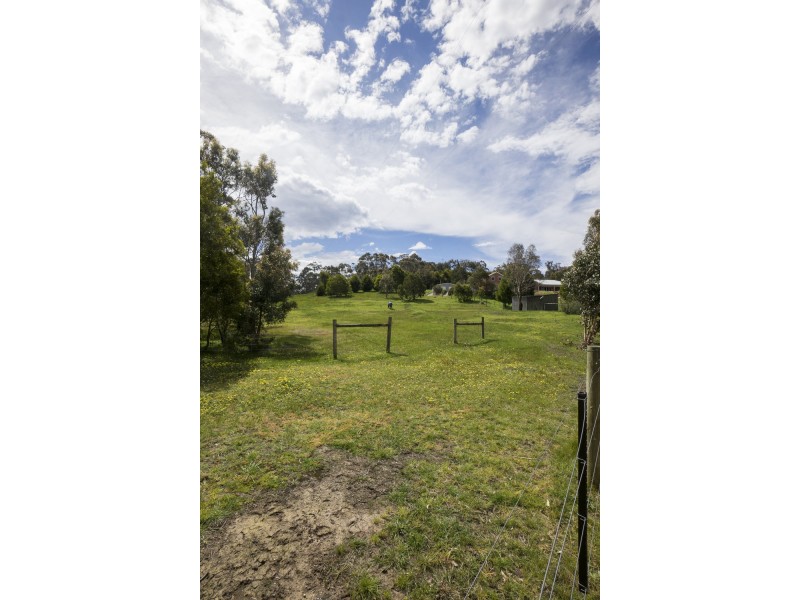518 Myrniong-Korobeit Road, Greendale VIC 3341