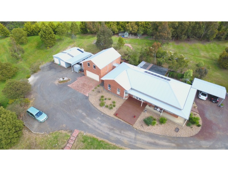 518 Myrniong-Korobeit Road, Greendale VIC 3341