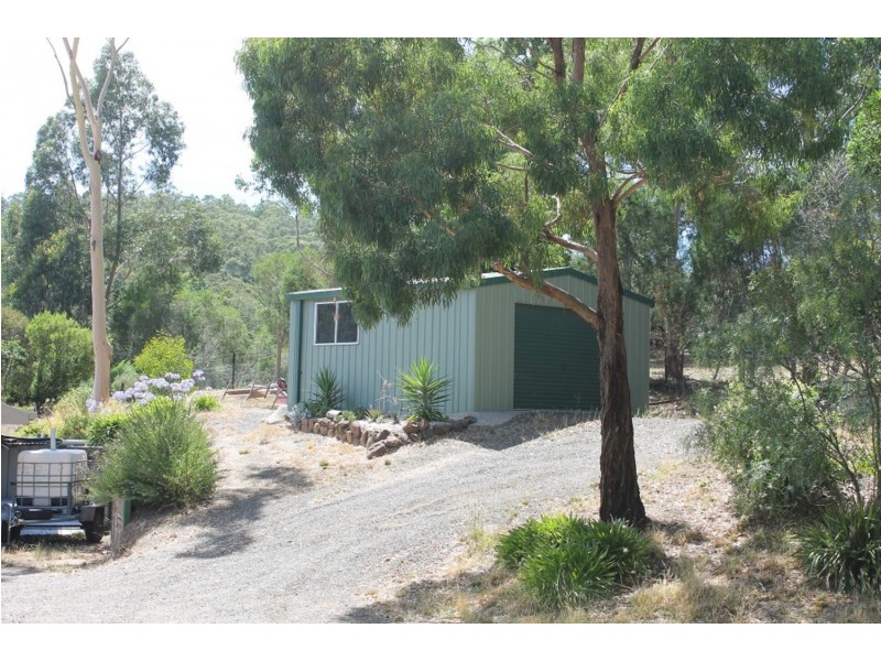 26  Wallaby Drive, Greendale VIC 3341