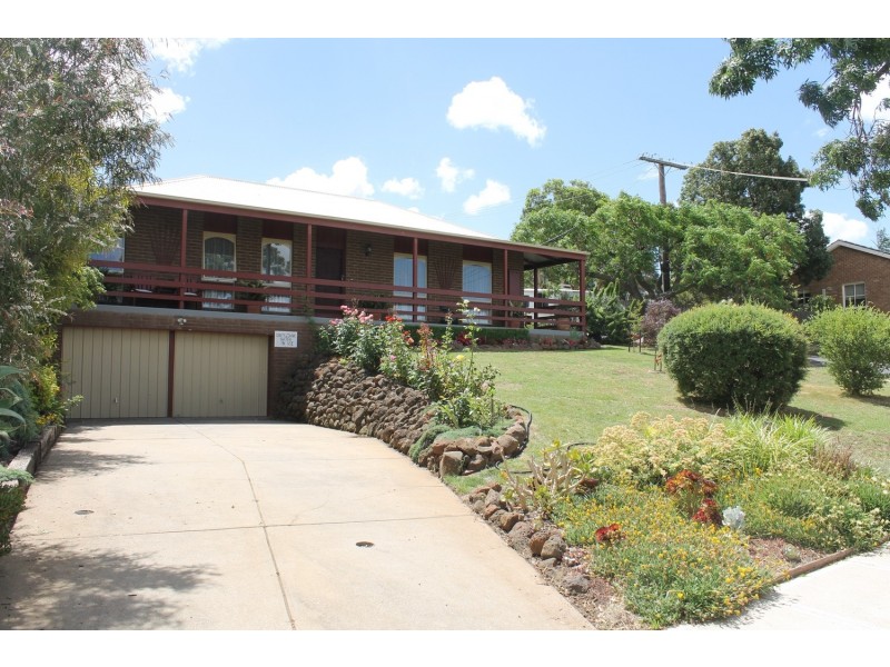 27 Madden Drive, Bacchus Marsh VIC 3340