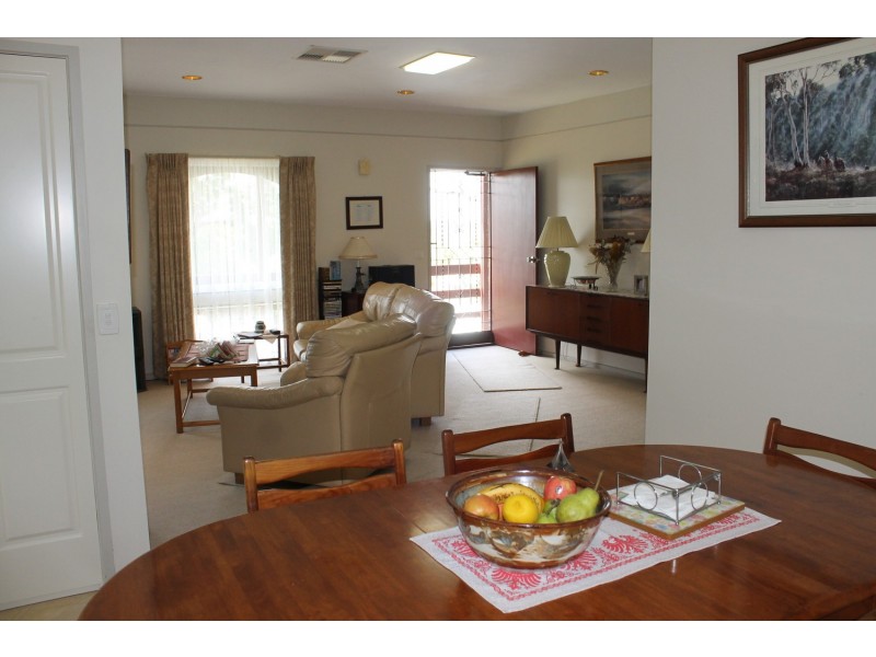 27 Madden Drive, Bacchus Marsh VIC 3340