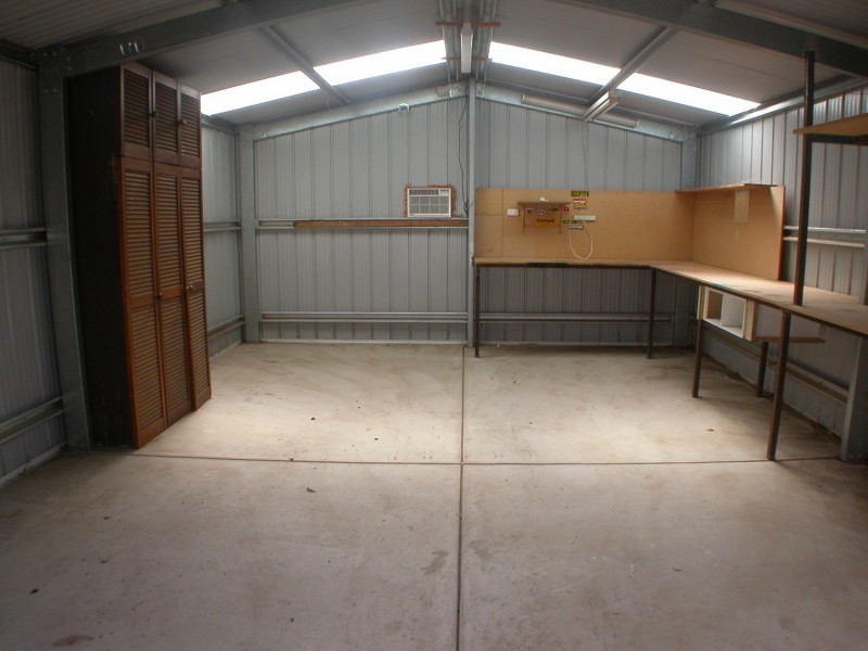 15 Beresford Crescent, Darley VIC 3340