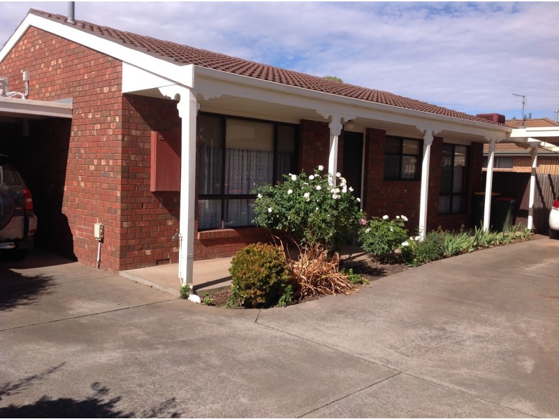2/3 Fisken Street, Bacchus Marsh VIC 3340