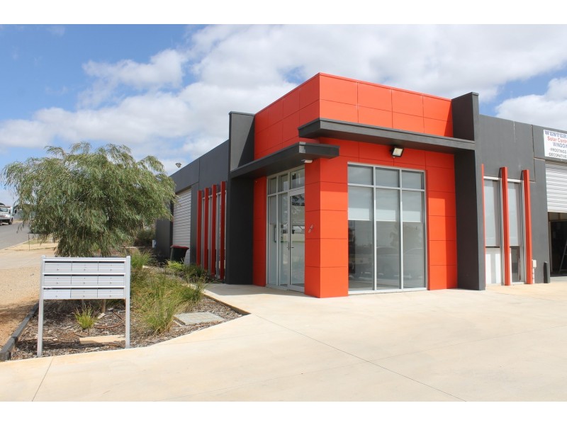 1/22-24 McPherson Street, Bacchus Marsh VIC 3340