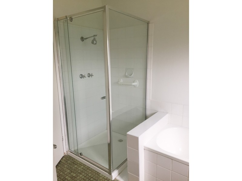 31 Oakwood Road, Albanvale VIC 3021