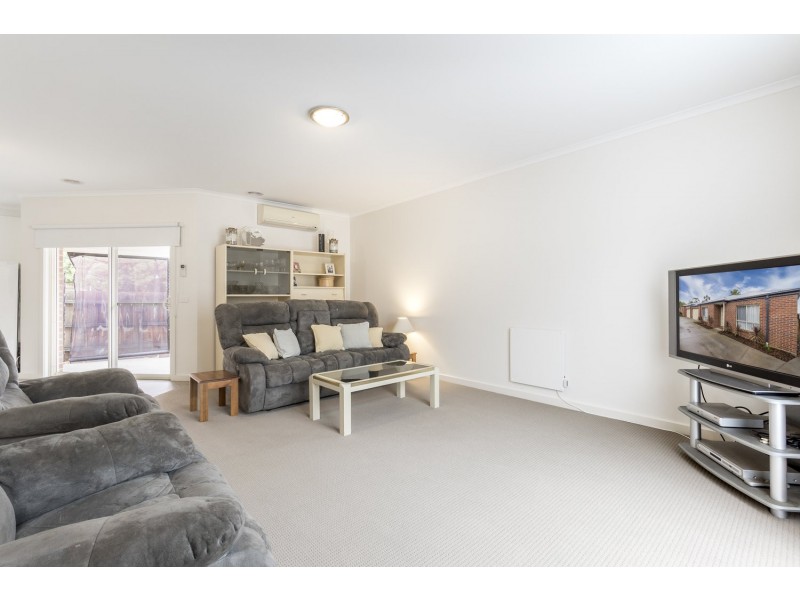 2/36 Gaynor Street, Bacchus Marsh VIC 3340