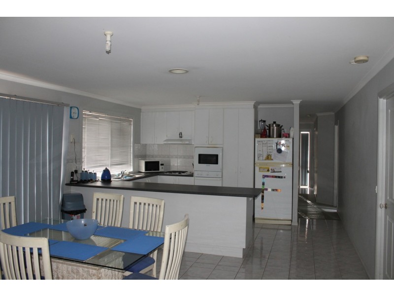 65 Cairns Drive, Bacchus Marsh VIC 3340