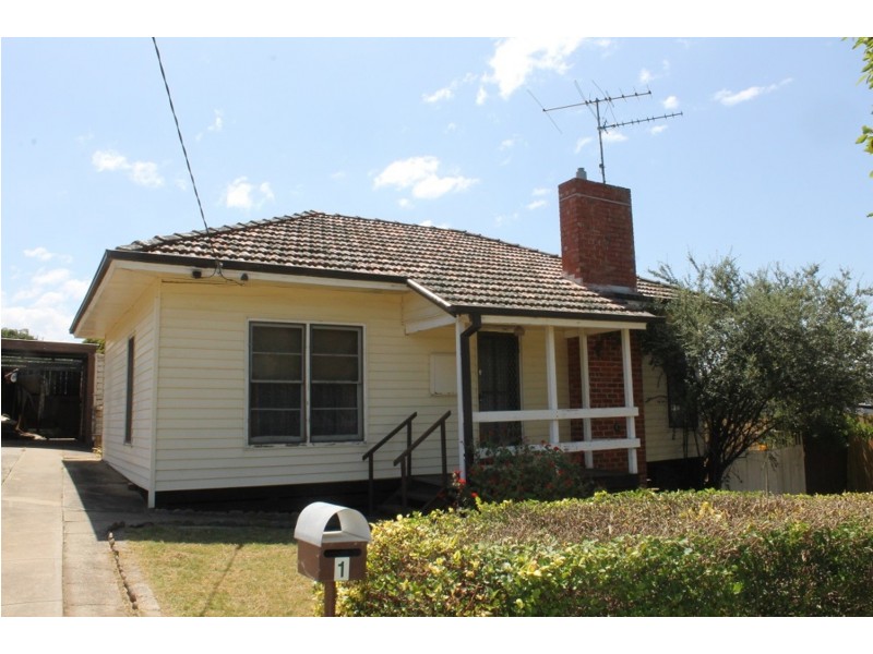 1 Queens Crescent, Bacchus Marsh VIC 3340