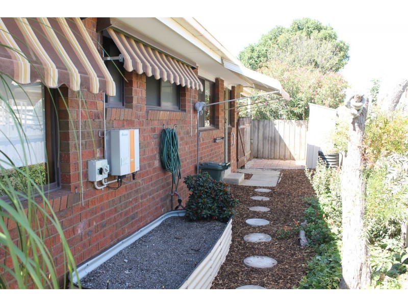 4/7 Fisken Street, Bacchus Marsh VIC 3340