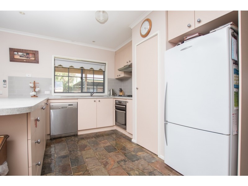 4 Leahy Street, Bacchus Marsh VIC 3340