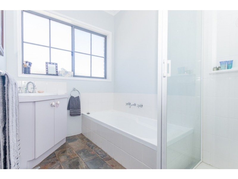 4 Leahy Street, Bacchus Marsh VIC 3340