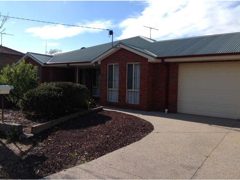 8 Morrison Drive, Bacchus Marsh VIC 3340
