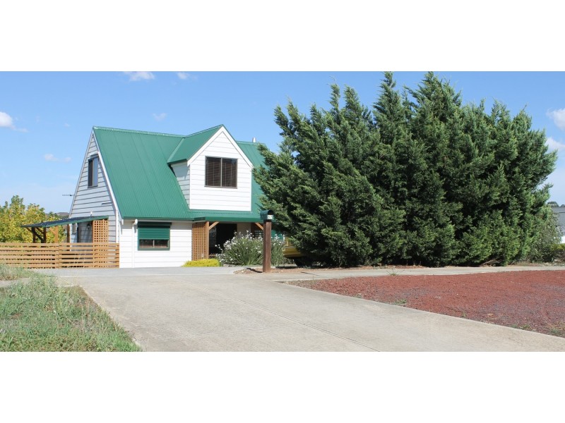 57 Wittick Street, Bacchus Marsh VIC 3340