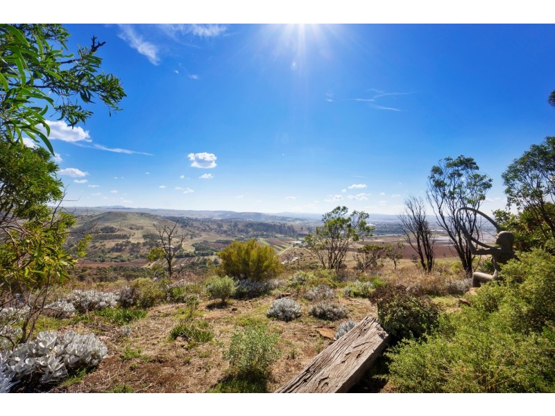 180 McCormacks Road, Bacchus Marsh VIC 3340