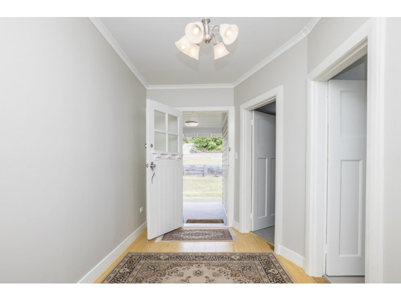 34 Gaynor Street, Bacchus Marsh VIC 3340