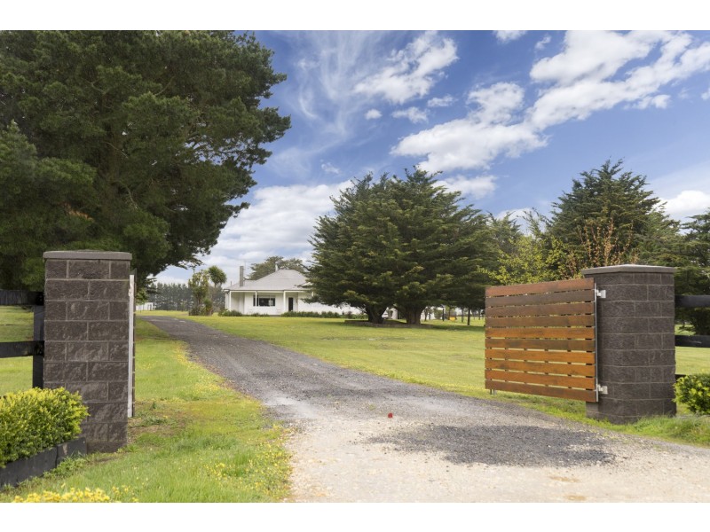 149 Gearys Lane, Ballan VIC 3342