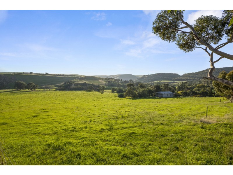 69 Tramway Lane, Bacchus Marsh VIC 3340