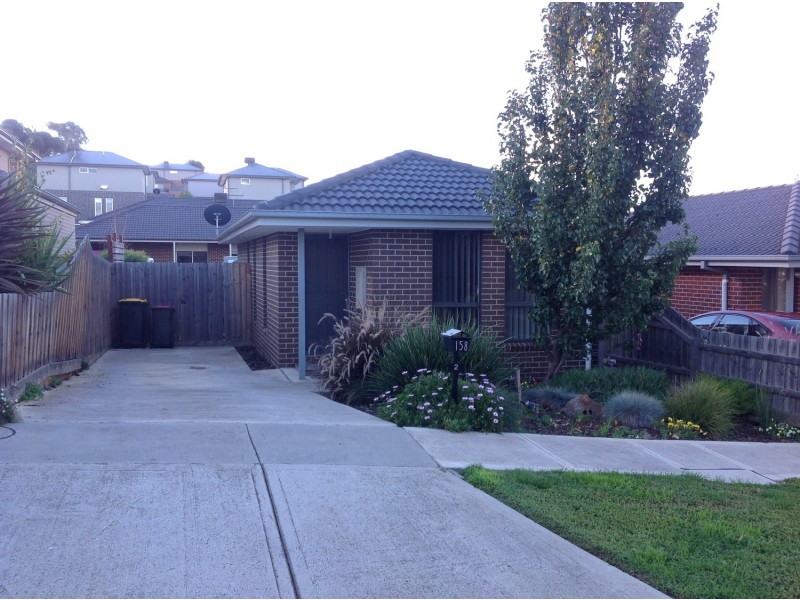 2/158 Holts Lane, Bacchus Marsh VIC 3340
