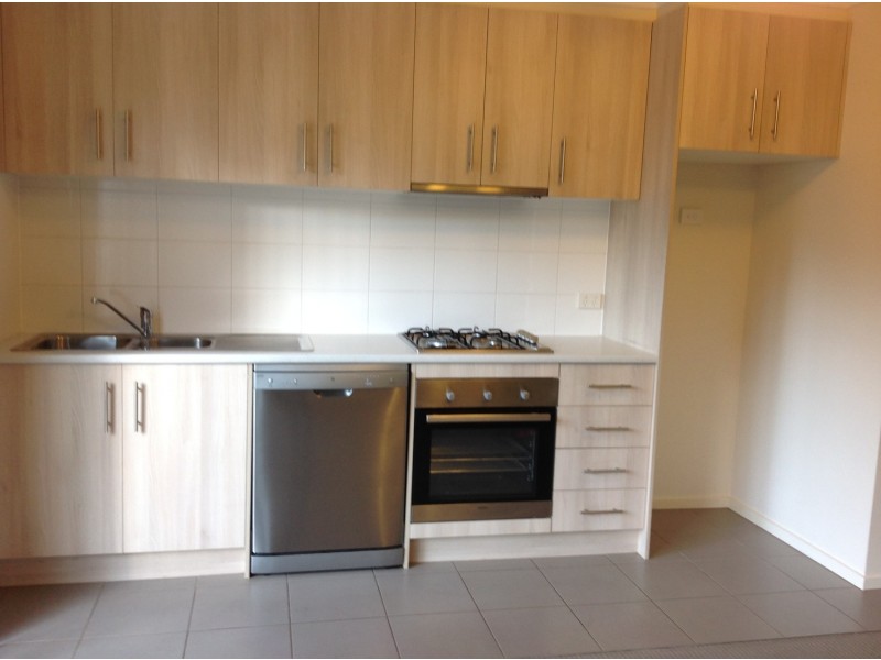 2/158 Holts Lane, Bacchus Marsh VIC 3340