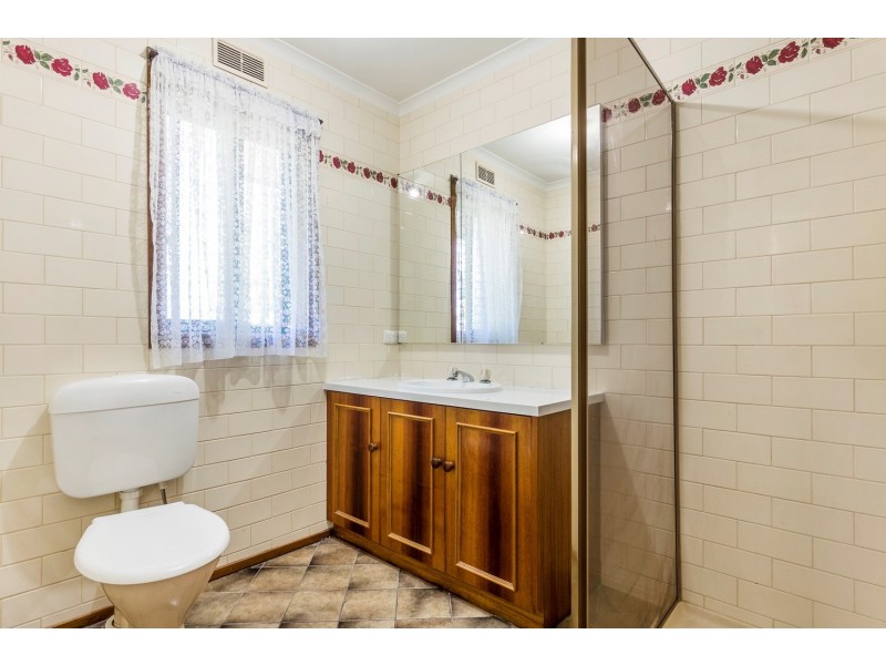 6 Simpson Street, Bacchus Marsh VIC 3340