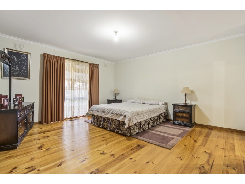 6 Simpson Street, Bacchus Marsh VIC 3340