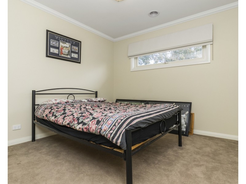 2/3a Labilliere Street, Bacchus Marsh VIC 3340