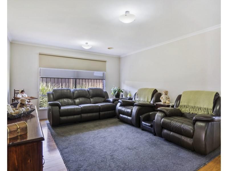 4 Riverbend Drive, Bacchus Marsh VIC 3340