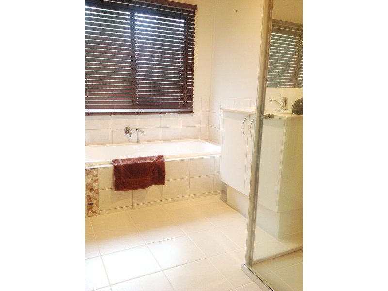 1 Links Road, Bacchus Marsh VIC 3340