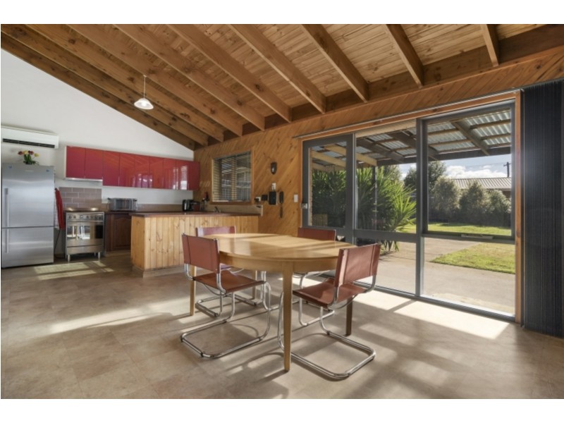 82  Masons Lane, Bacchus Marsh VIC 3340