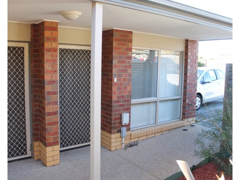 33/96 Gisborne Road, Bacchus Marsh VIC 3340