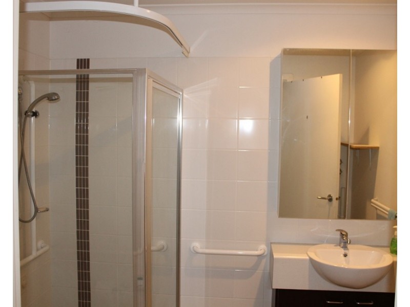 33/96 Gisborne Road, Bacchus Marsh VIC 3340