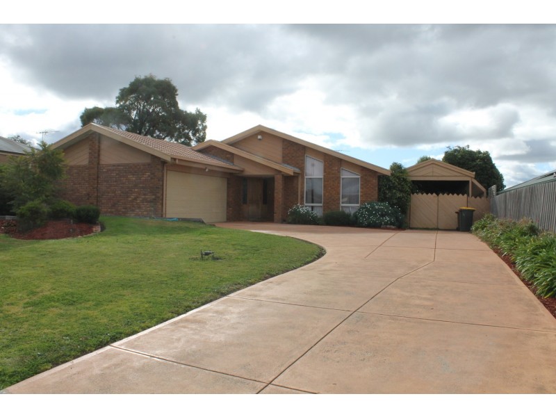 2 Ball Court, Bacchus Marsh VIC 3340