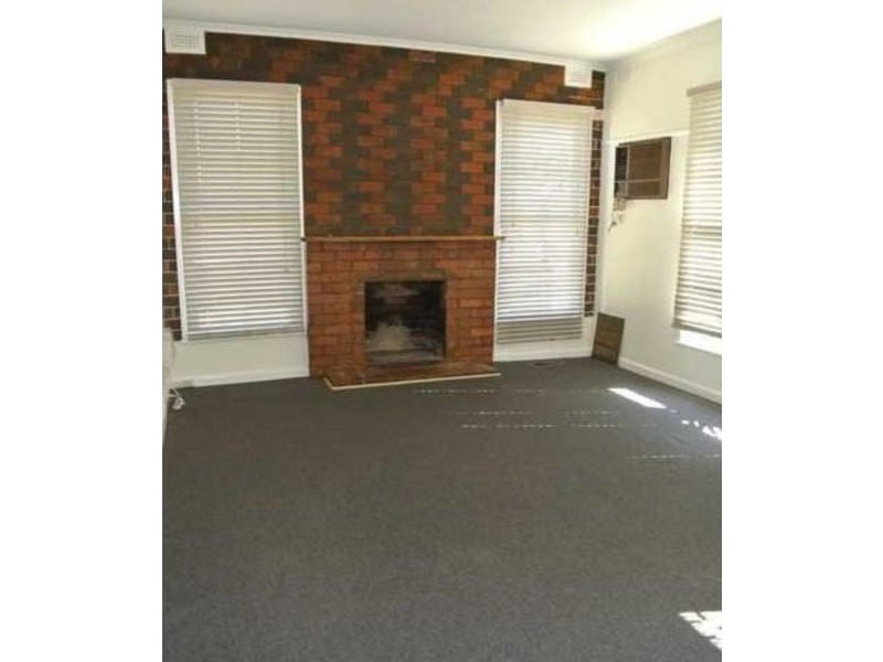 28 McFarland Street, Bacchus Marsh VIC 3340