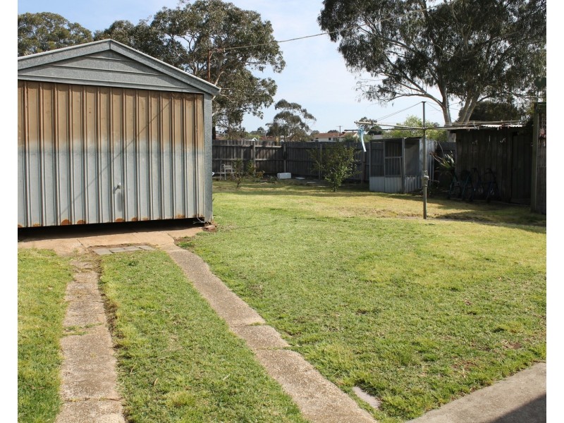 13 Lidgett Street, Bacchus Marsh VIC 3340