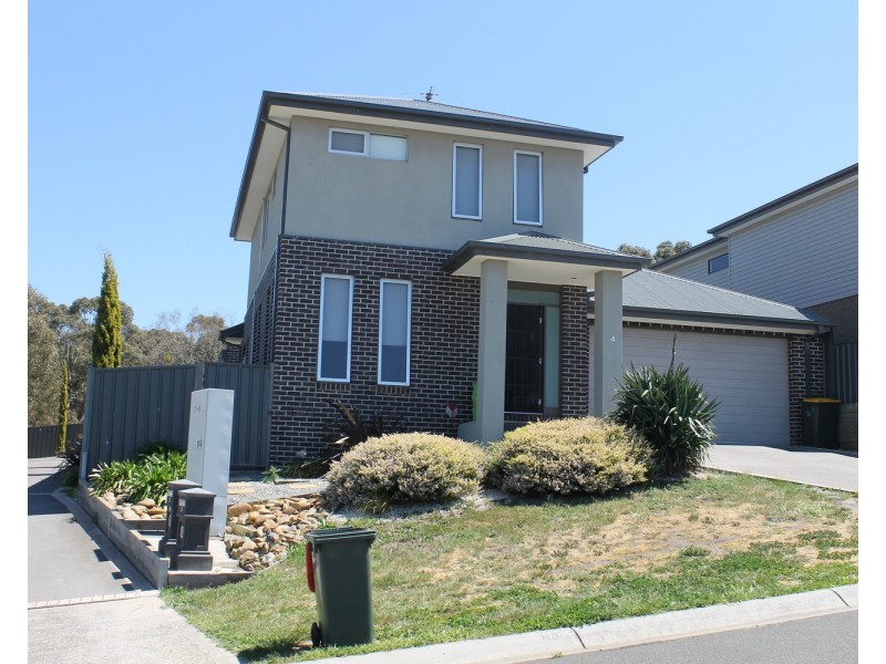 4/7-9 Fredrick Street, Bacchus Marsh VIC 3340