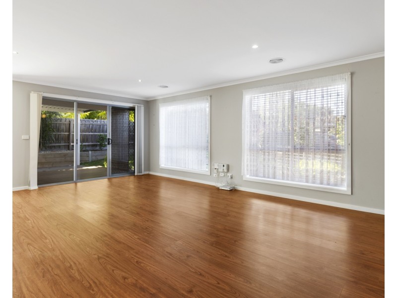 2 Queens Crescent, Bacchus Marsh VIC 3340