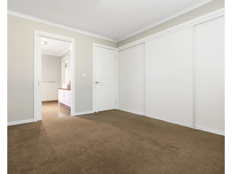 2 Queens Crescent, Bacchus Marsh VIC 3340